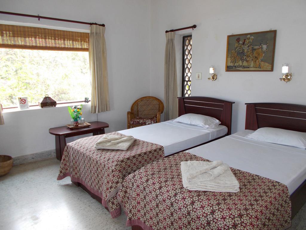 Hotel Lakeside Dindigul Zimmer foto